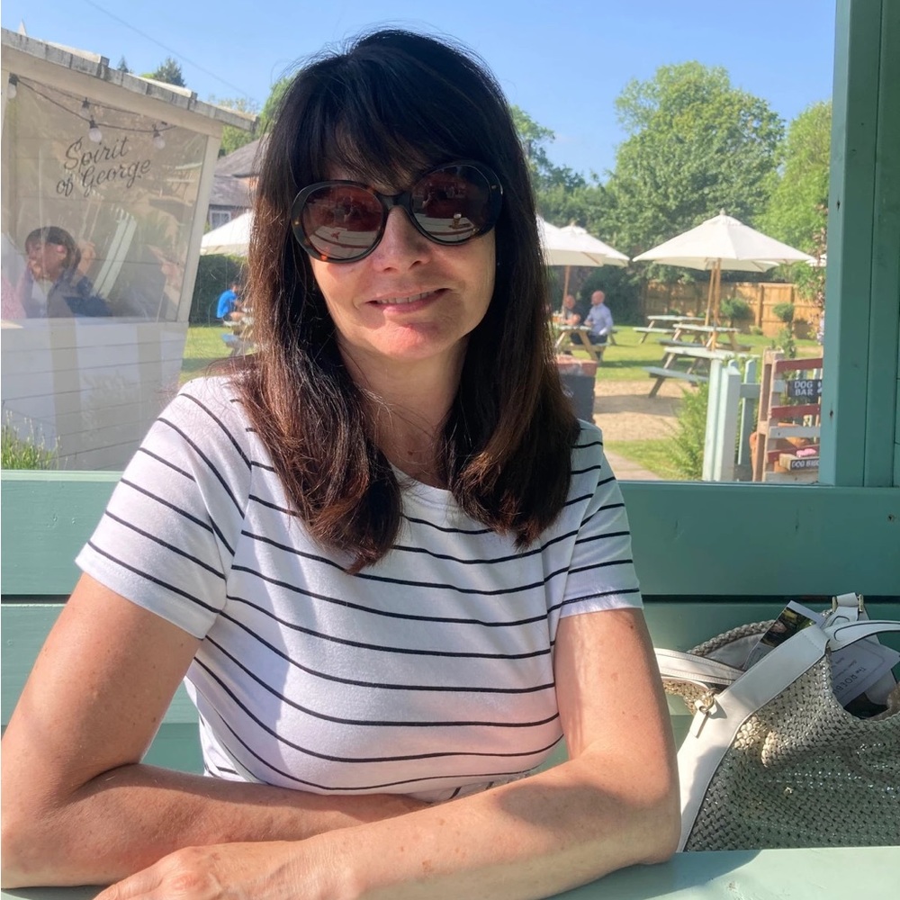 Meet your Posher, Laura